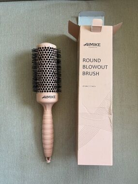 Pink Round Blowout Brush - 43mm